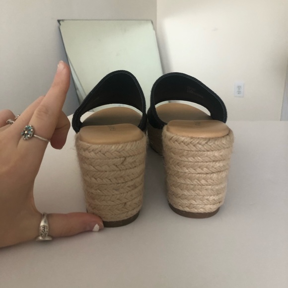 cute wedges - Picture 6 of 8